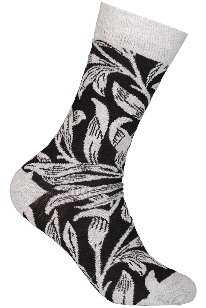 Demezio | Sock With Leaves